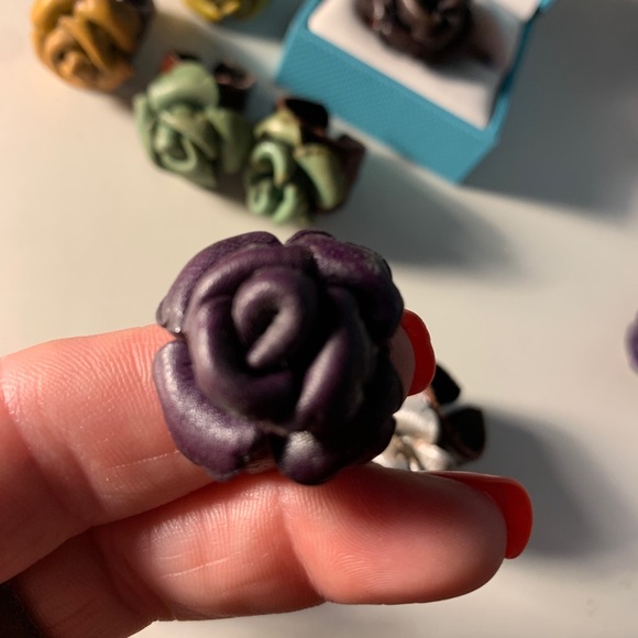 Ring - Picture 6 of 7